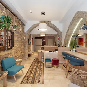 4* Hotel Nichotel